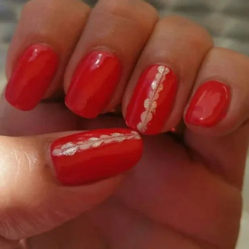 manicura roja